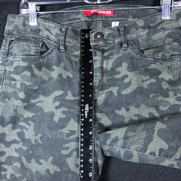 Union Bay Womens Jeans Green Camouflage Denim Mid Rise Skinny Stretch 13 - Picture 7 of 11
